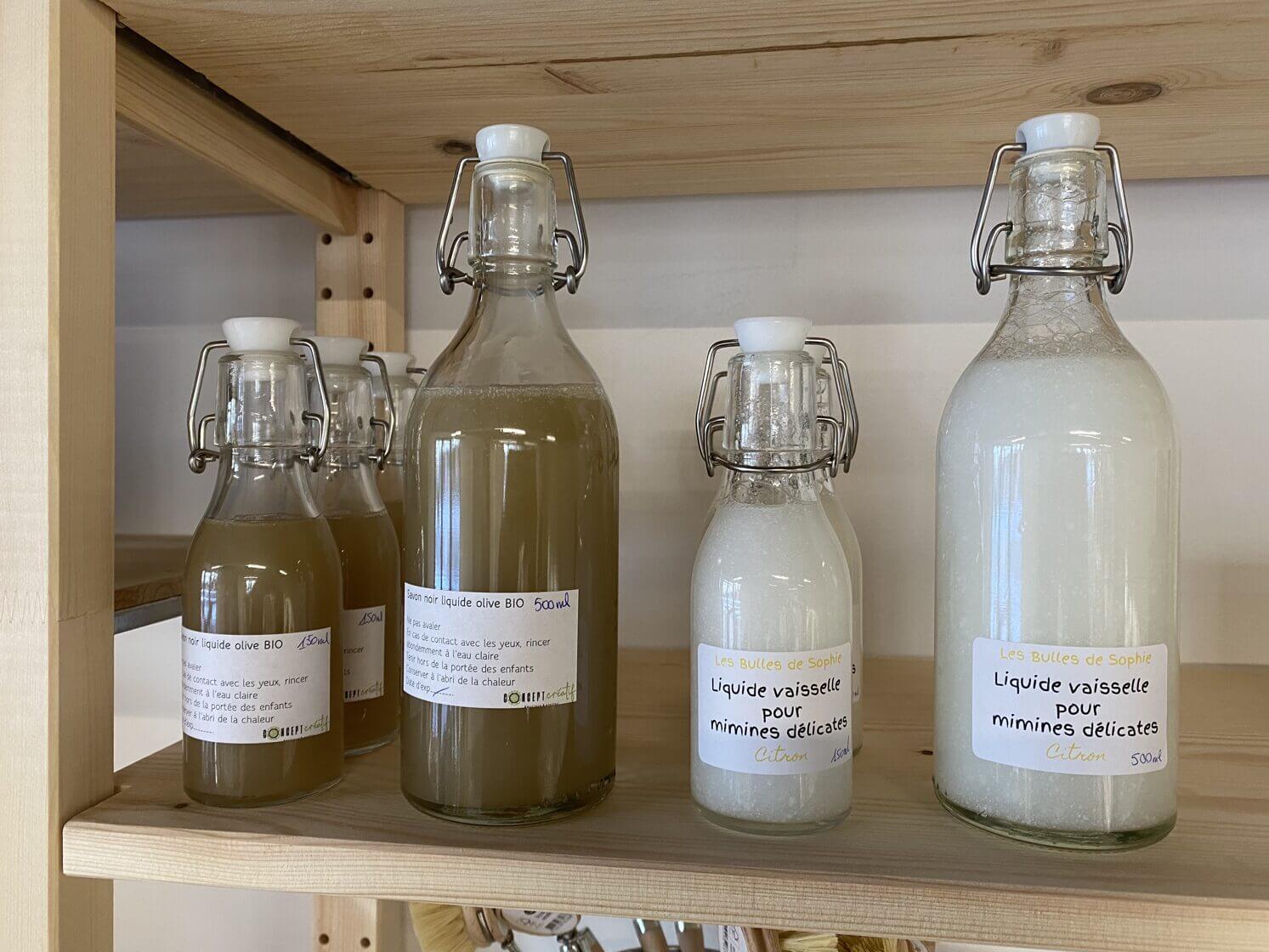 Concept_creatif_produits_menagers_naturels